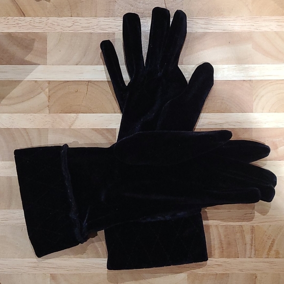 The Work Connection Accessories - 3/$15 velvet gloves